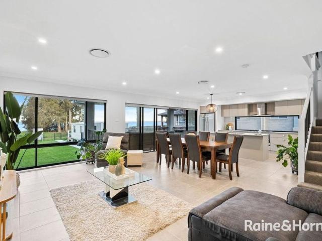 ABSOLUTE LAKE FRONT FAMILY HOME