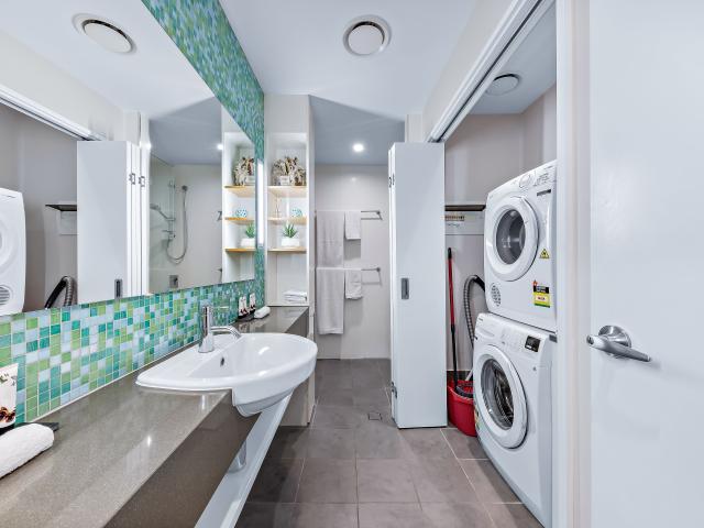 Absolute Luxury with $109,000 per year Income 9% yield