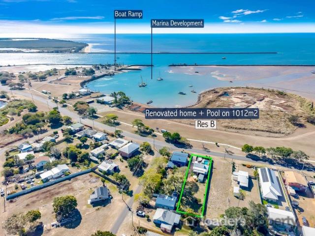 ABSOLUTE OCEAN FRONT FULLY RENOVATED, MEDIUM DENISTY ZONING, 1012m2 Block OCEAN VIEWS!