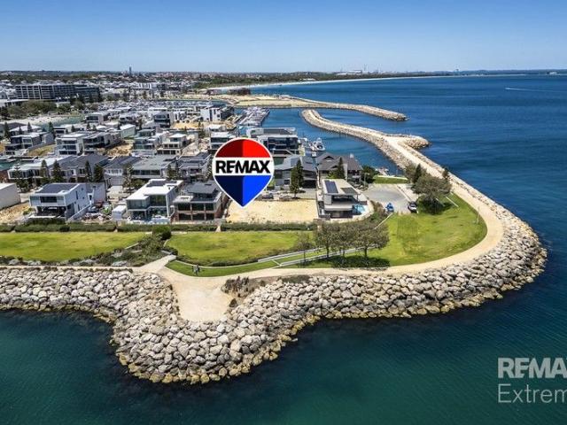 ABSOLUTE OCEANFRONT ONE OF PERTH'S MOST PRESTIGIOUS LOCATIONS
