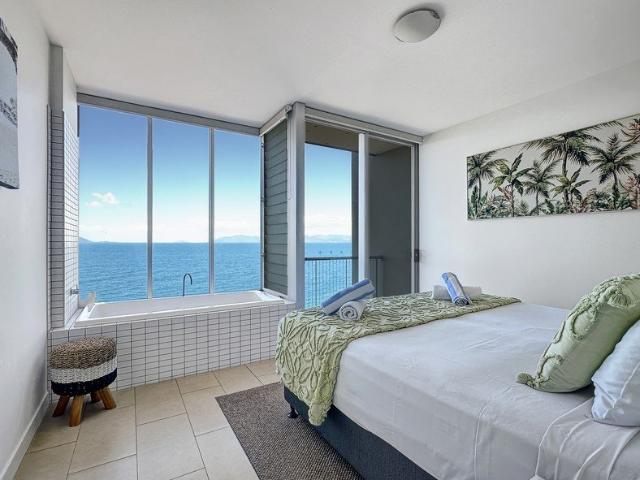 Absolute Oceanfront 2 Bedroom Townhouse