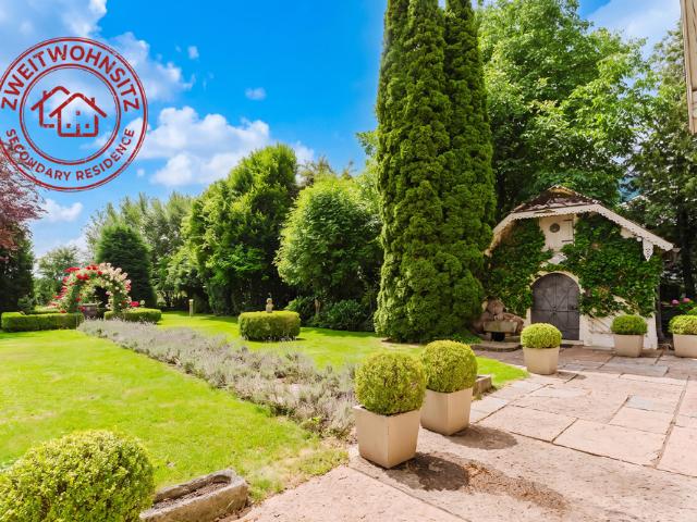 Absolute Privatsphäre! Seltenes Liebhaberobjekt mit Untersbergblick im Südwesten von Salzburg