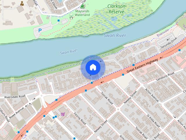 ABSOLUTE RIVERFRONT!