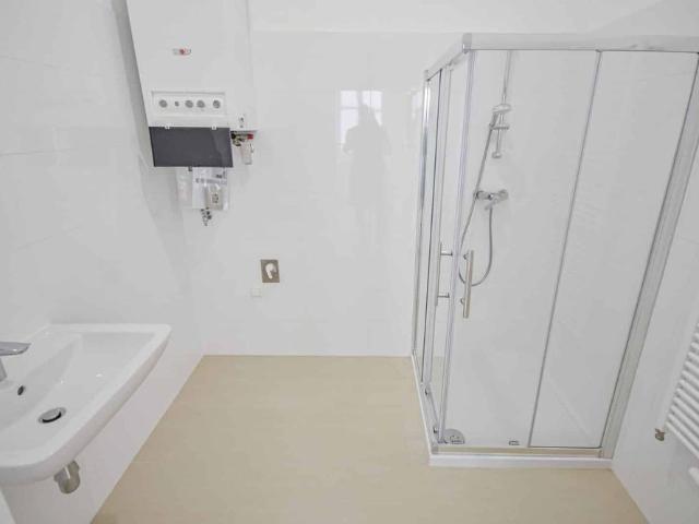 Absolute Ruhelage: Sanierte 4 Zimmer Wohnung in Praternähe