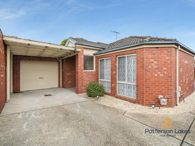 ABSOLUTELY IMMACULATE THROUGHOUT 3 BEDROOMS 2 BATHROOMS