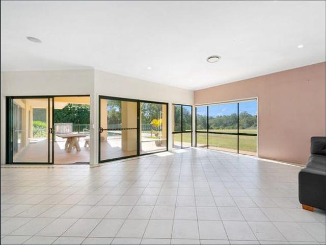 Absolutely Stunning Executive Residence with Ducted Air Con & Swimming Pool HUGE Corner Block