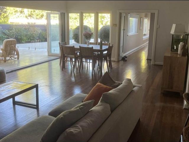 ABSOLUTELY STUNNING FAMILY HOME IN THIS VERY SPECIAL LOCATION