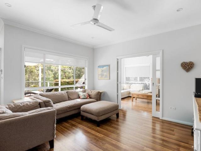 Absolutely Stunning Three Bedroom Home with Breath taking Mountain Views