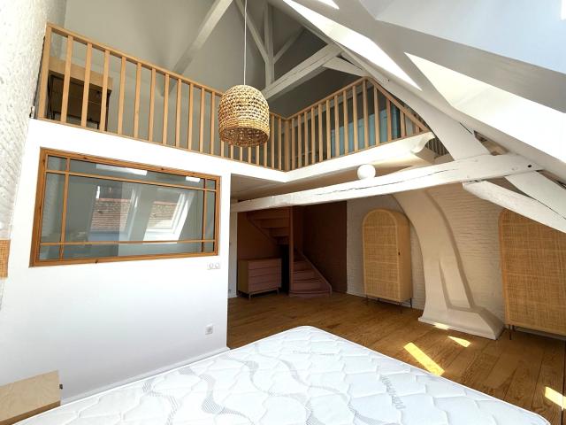 ABTJ Vieux Lille Maison meublée avec terrasse et parking