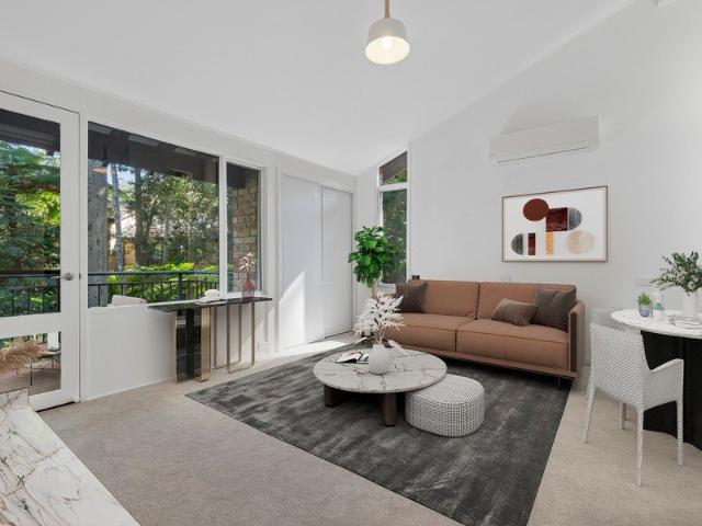 Abundance of natural light in a great location