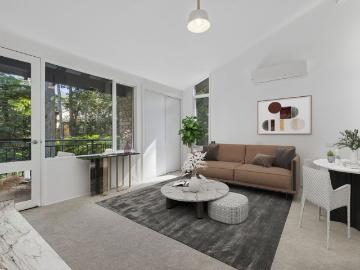 Abundance of natural light in a great location