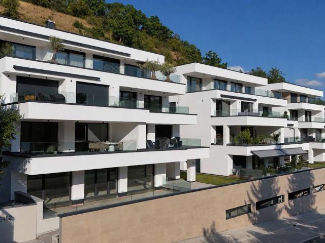 Abverkauf! 55 Effizienzhaus: 3 Zi Wohnung mit TG u. Wohnwagenstellplatz