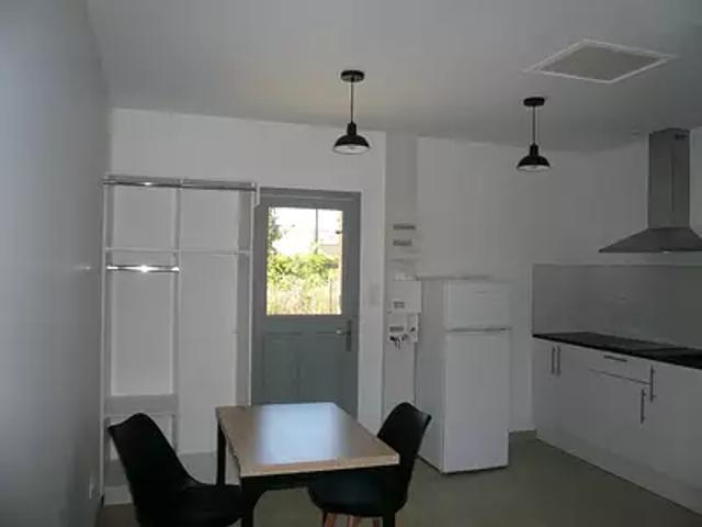 Coutras 33230 Location appartement 1 pièce t1