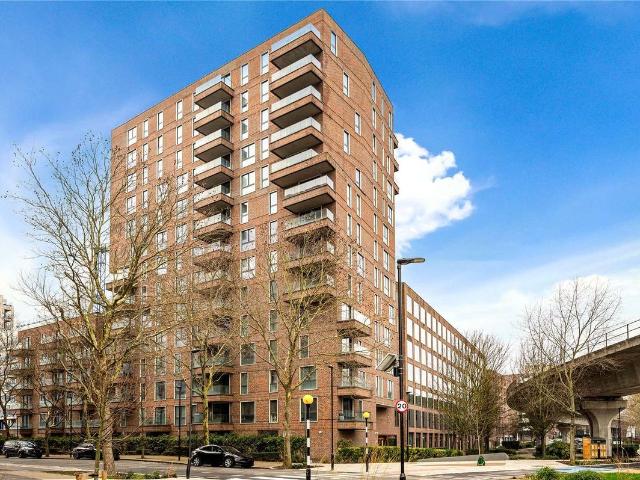 Agnes George Walk, London E16, 1 bed flat to rent, £1,647 pcm | PrimeLocation
