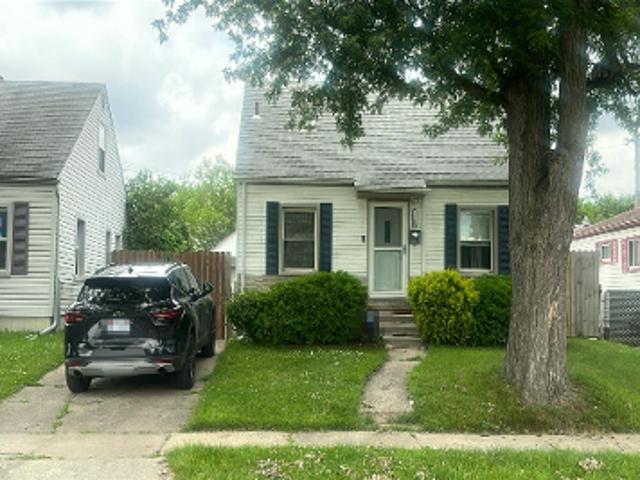 Agnes St