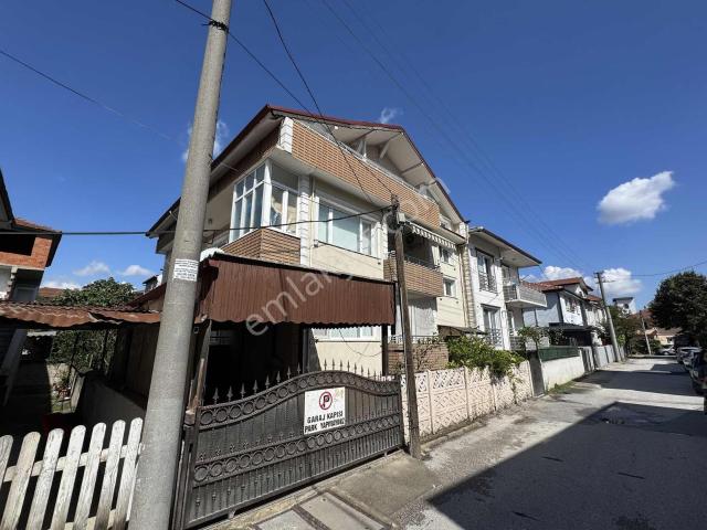 Agora Avm'ye Yürüme Mesafesinde Kiralık 3+1 Eşyalı Daire
