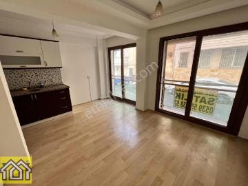 Balçova, İzmir ili, Ege Bölgesi - Bahçe