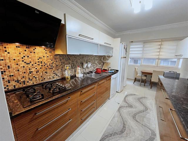 Agora Avm Karşısında Eşyalı Kiralık Daire Merkezi Konum!