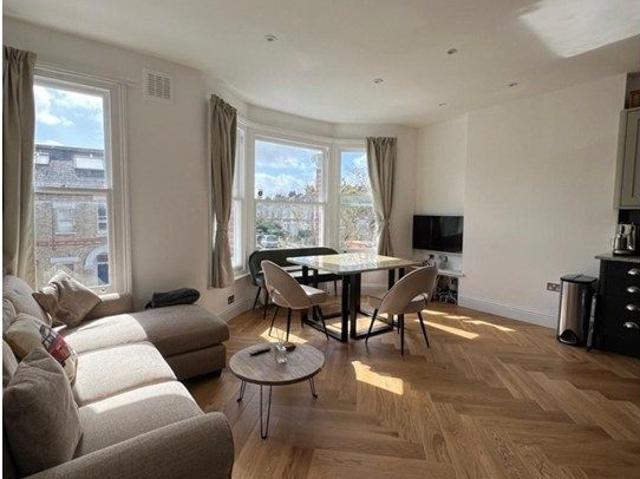 Agamemnon Road, London NW6, 3 bed flat to rent, £3,500 pcm | PrimeLocation
