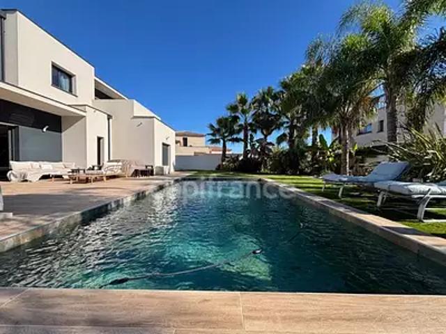 Agde 34300 Achat / Vente maison 6 pièces t6 piscine jardin