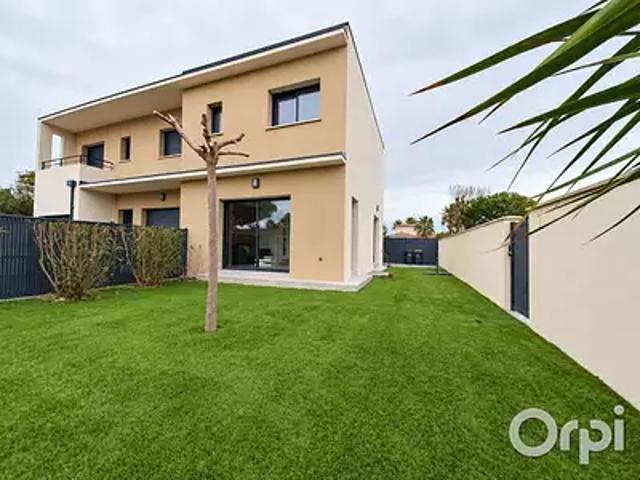 Agde 34300 Location maison 3 pièces t3 jardin