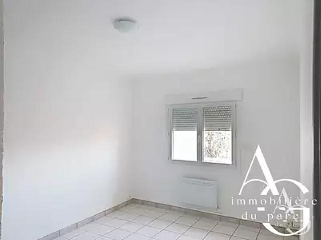 Agde 34300 Location appartement 3 pièces t3 au dernier étage