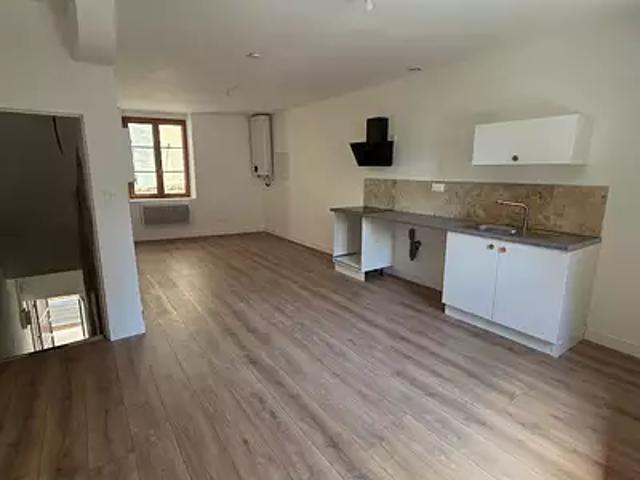 Agde 34300 Location appartement 3 pièces t3