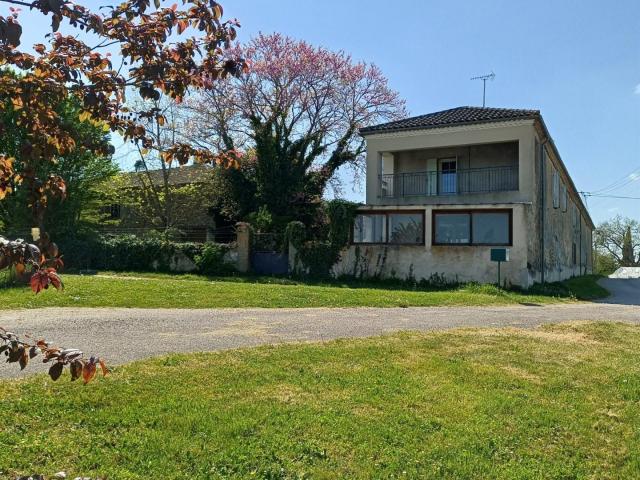 Agen Nerac Bel Enclos Maison Dependances Gros Potentiel 200m² Calignac
