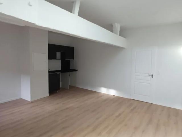 Agen Appartement 1 pièce 31.52 m²