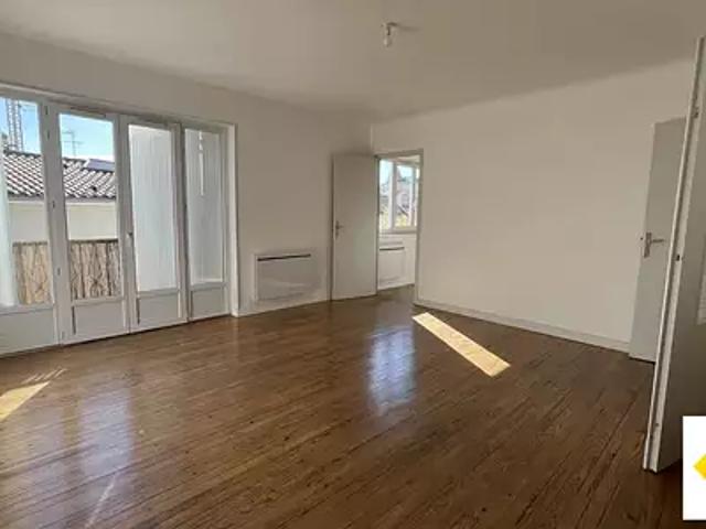Agen 47000 Location appartement 3 pièces t3 garage