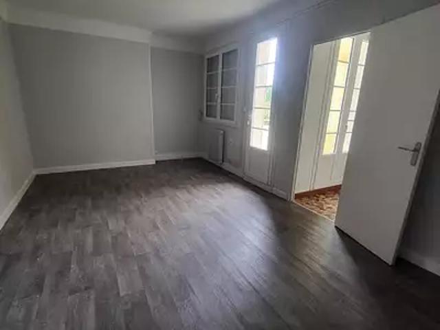 Agen 47000 Location appartement 4 pièces t4 cave balcon