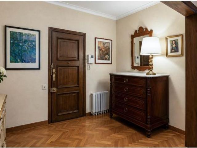 Agencia inmobiliaria en Barcelona. Piso en Venta en el Putget
