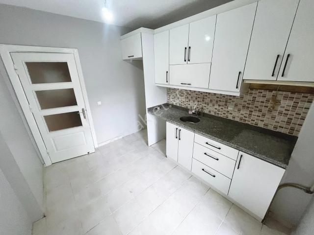 Agen'den Güvenlikli Site İçerisinde 3.kat Konumunda Kiralık 2+1