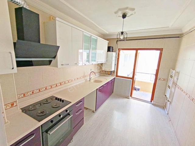 Agen'den Pamuklarda Cadde Üzeri Arakat Manzaralı 3+1 Kök Tapu