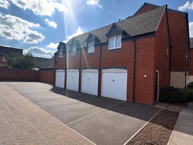 Agincourt Road, Lichfield WS14, 2 bed flat to rent, £1,100 pcm | PrimeLocation