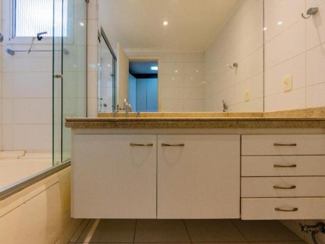 Confortável cobertura para venda em Santana com 4 quartos, sendo 2 suítes, 264m²