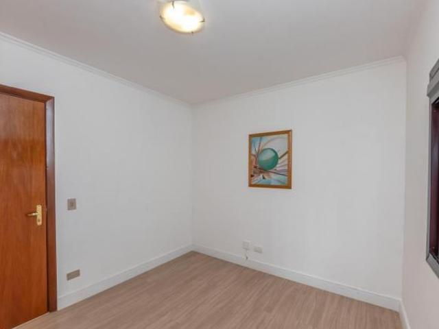 Confortável apartamento para venda em Água Fria com 4 quartos, sendo 3 suítes, 136m² renan teixeir