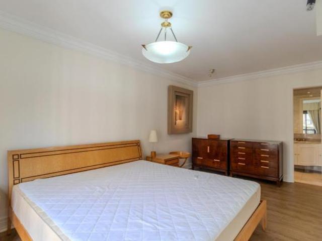 Confortável apartamento para venda em Campo Belo com 4 quartos, sendo 4 suítes, 178m² fabioliveira