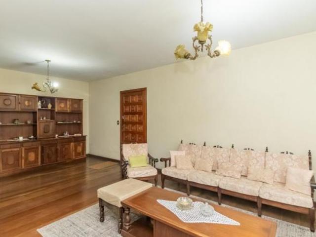 Espetacular sobrado para venda em Horto Florestal com 3 quartos, sendo 1 suíte, 316m² magnalva aqu