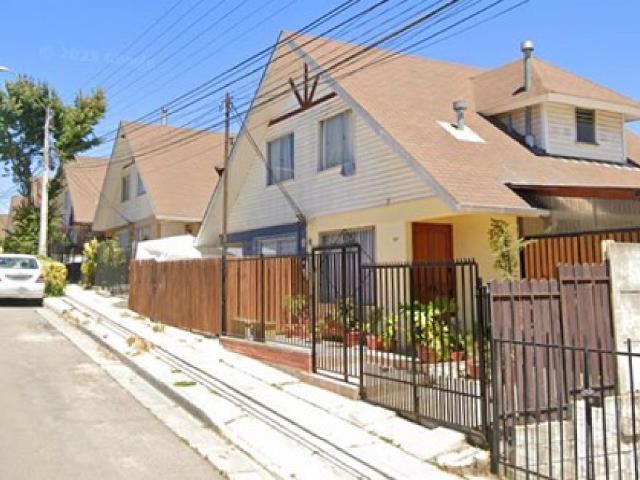 Agradable casa en calle caiti, los pinos