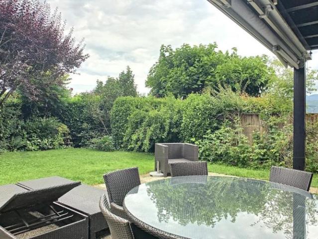 Agréable villa mitoyenne