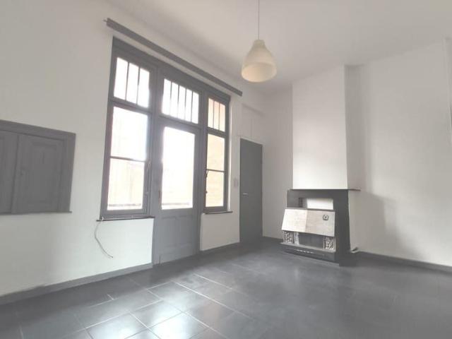 Agréable appartement 1 chambre avec petite terrasse