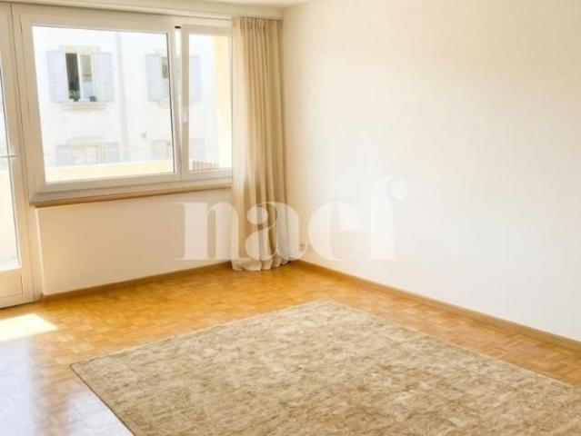 Agréable appartement de 3 pièces au premier étage