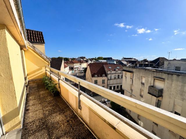 Agréable Appartement F4 lumineux au centre ville
