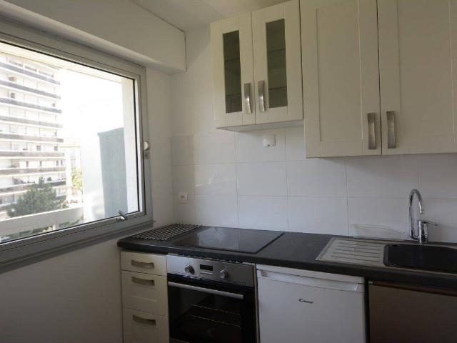 AGREABLE STUDIO 38 m² env. 4ème étage