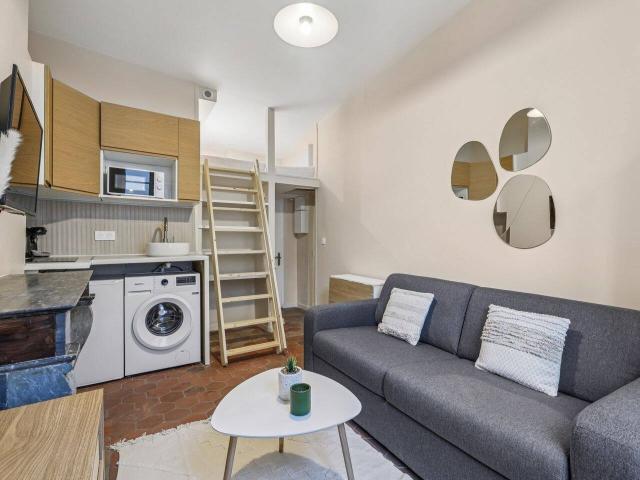 Agréable studio meublé de 16m² à 1100 euros