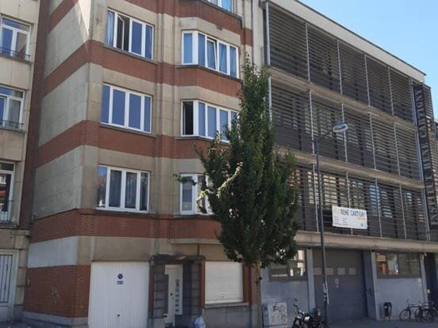 Agréable studio proche ULB/VUB/CAMBRE