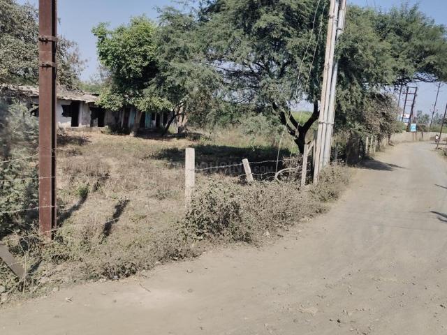 Agricultural Land in Hoshangabad Road for resale Bhopal. The reference number is 19645051
