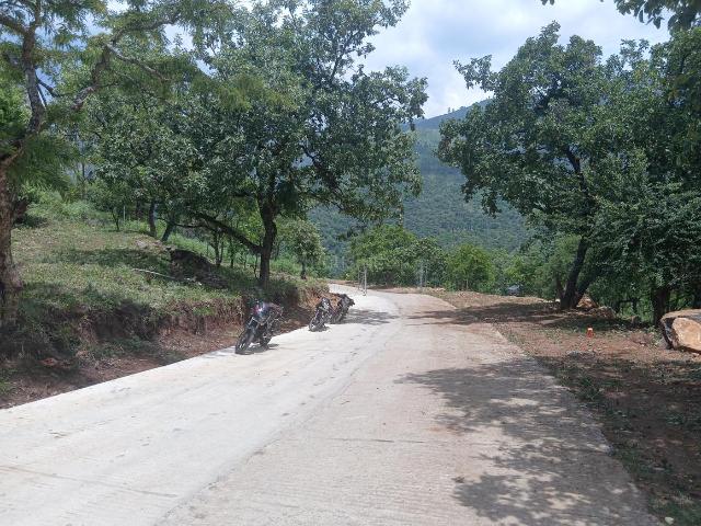 Agricultural Land in Moonjikal for resale Kodaikanal. The reference number is 21006491