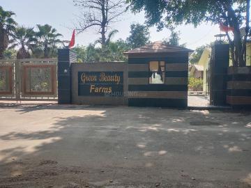 Agricultural Land in Nagli Sabapur for resale Noida. The reference number is 14143401